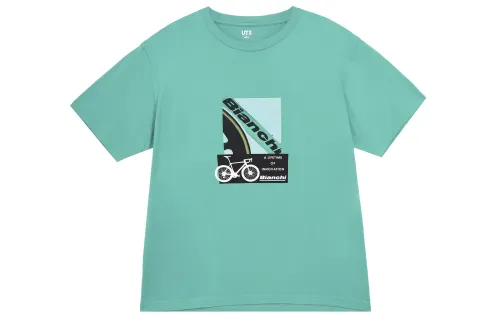 UNIQLO T Shirts Unisex Green Crew Neck Moderate Straight Fit