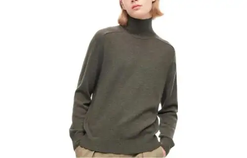 UNIQLO FW22 Sweater Men's Dark Olive