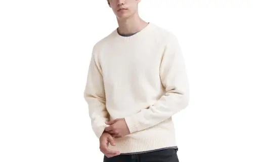 UNIQLO Knitwear Unisex 01 Ivory Crew Neck Moderate Other