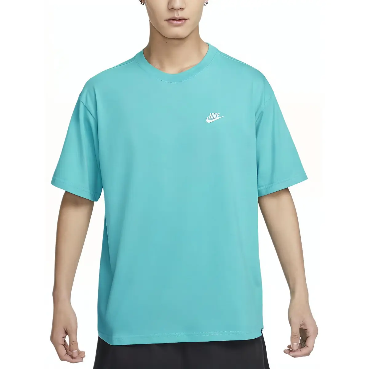 Nike Sportswear Club T Shirt Men's Cactus Green