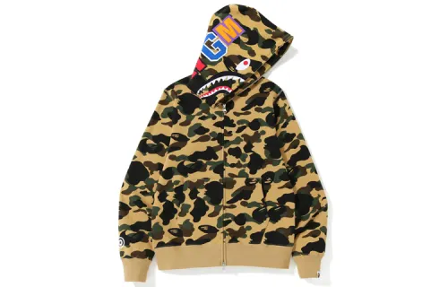A BATHING APE Camouflage shark, knitted knitted dress, hoody, jacket