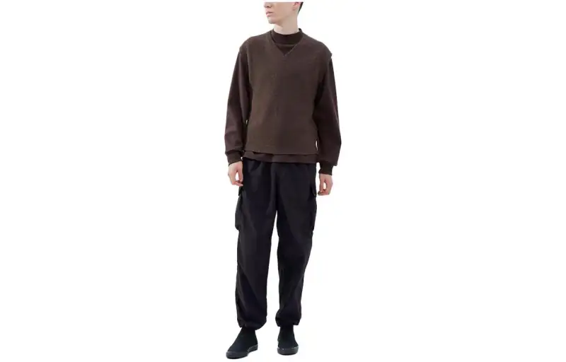 UNIQLO FW23 U Tank Top Unisex Umber