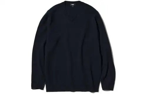 UNIQLO Sweaters Unisex V Neck Moderate Other