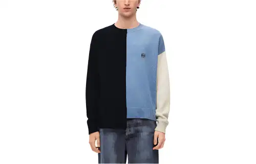 【Zoomed ImageryPrevious Season】Anagram-embroidered asymmetric wool jumper