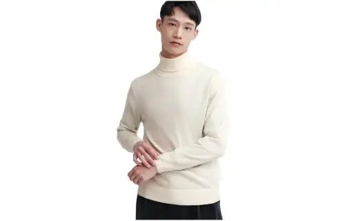 UNIQLO Sweaters Unisex Ivory Turtleneck Moderate Other