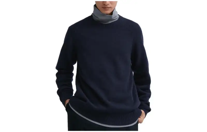 UNIQLO Sweaters Unisex Navy Blue Crew Neck Moderate Other
