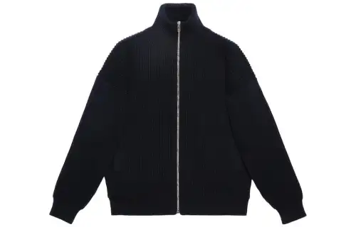 GUCCI Logo Embroidered Zipped Sweater