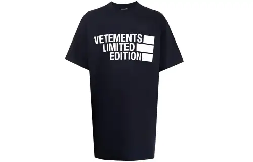 Vetements T Shirts Men's Black Crew Neck Moderate Straight Fit
