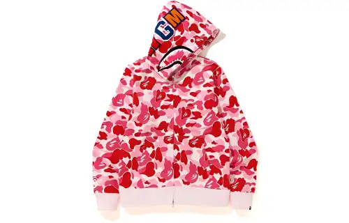 A BATHING APE ® Camouflage pattern Hoodie