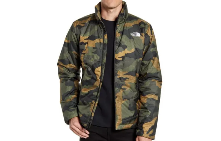 THE NORTH FACE Coat Men's Camouflage