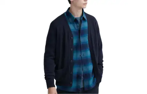 UNIQLO Knitwear Unisex Navy Blue V Neck Moderate Cardigan