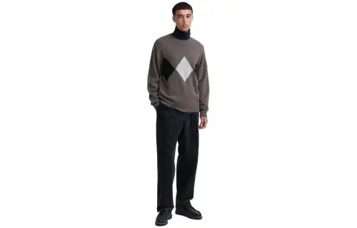 UNIQLO Sweaters Unisex Umber Crew Neck Moderate Other