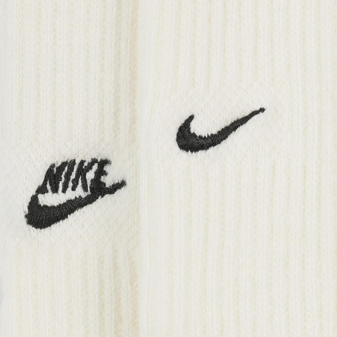 Nike Everyday Cushioned Crew Socks (2 Pairs)