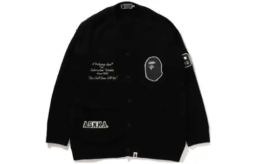 A BATHING APE Logo Patch Knitted Buttoned Cardigan