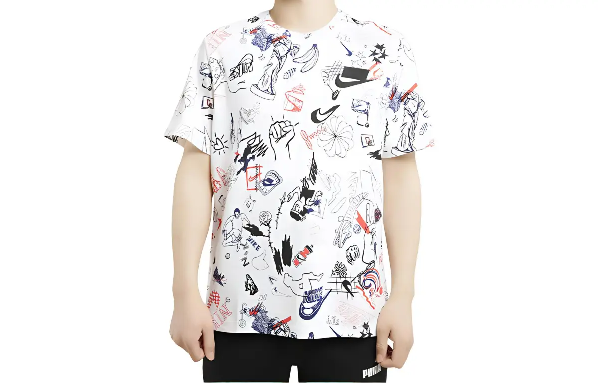 Nike T-Shirts Men's White Crew Neck Moderate Straight Fit