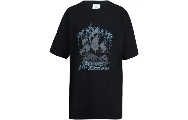 Vetements T Shirts Men's Black Crew Neck Moderate Straight Fit