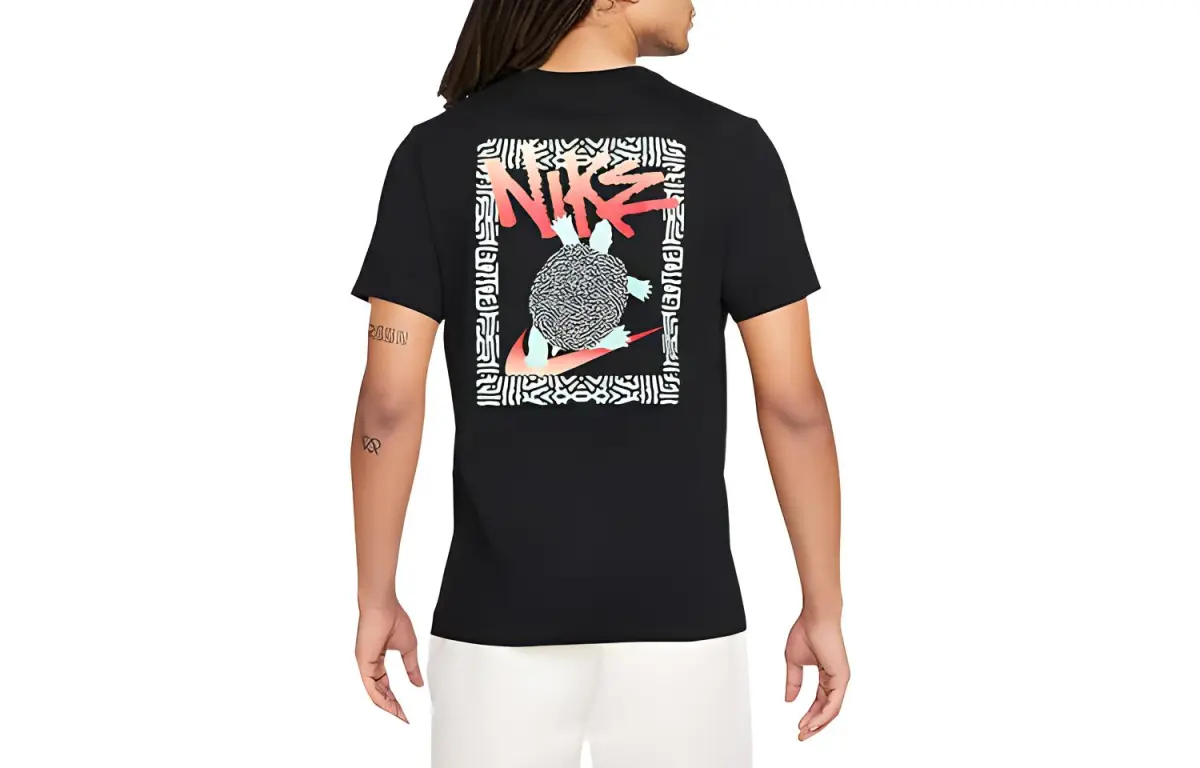 Nike T-Shirts Men's Black Crew Neck Moderate Straight Fit