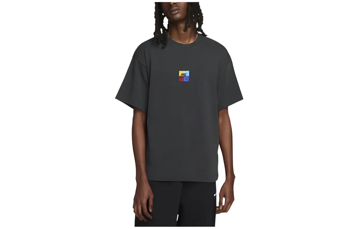 Nike T-Shirts Unisex Gray Black Crew Neck Moderate Straight Fit