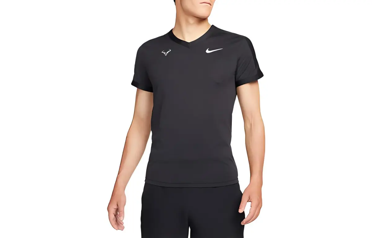 Nike T-Shirts Men's Black V-neck Moderate Straight Fit