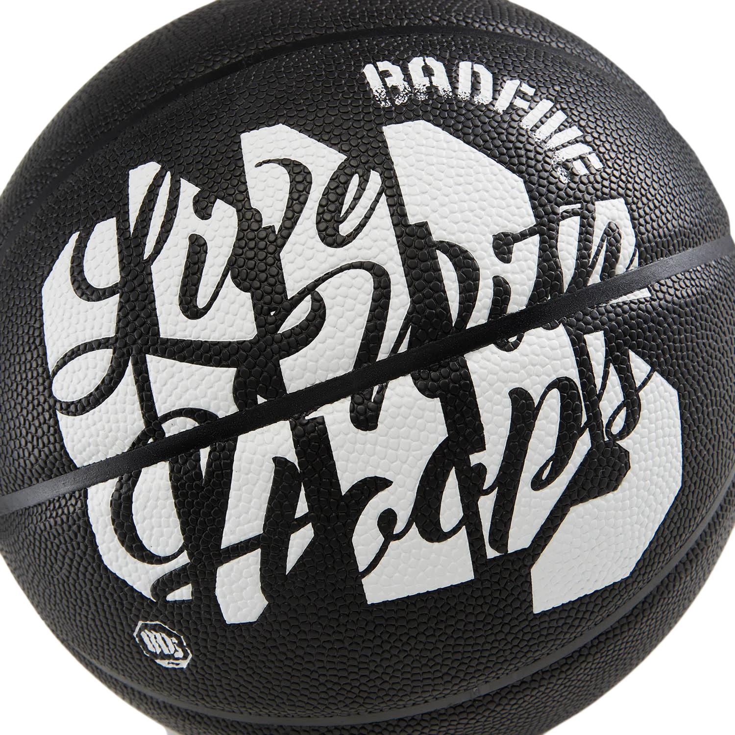 Li Ning Moisture Absorbing Leather Basketball Black White Size 7 Ball Competition Unisex