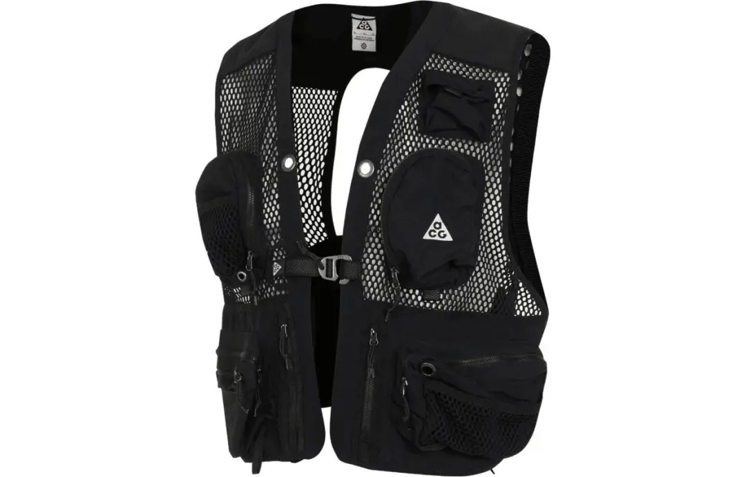 Nike As U Acg Buttles Vest Black