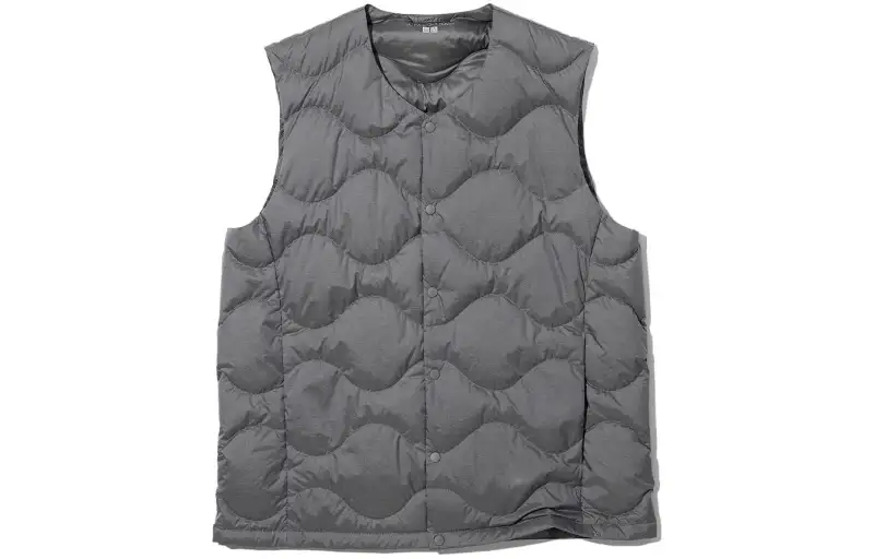 UNIQLO Down Vests Men's Sky Gray Crew Neck Moderate Other