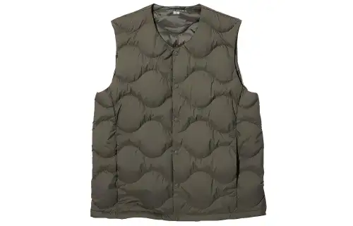 UNIQLO Vests Men's Dark Olive Crew Neck Moderate Other