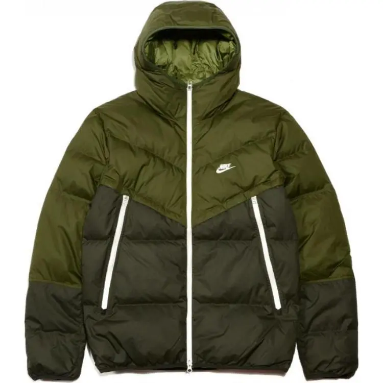Nike Jackets Men's Green Hooded (Non-detachable) Moderate Straight Fit