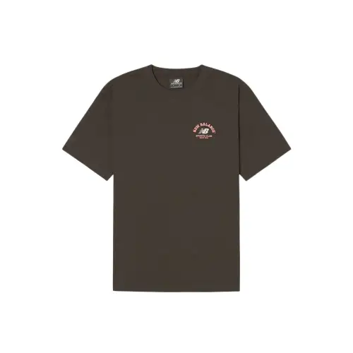 New Balance UNI NB BOYSEMI Over FIT SPORTS CLUB Since 1906 T Shirt Unisex 85 Brown