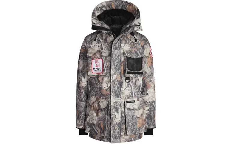 Canada Goose Down Jacket Unisex Maple Leaf Camouflage