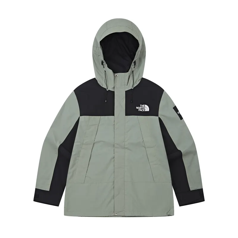 THE NORTH FACE Jackets & Coats Unisex Green