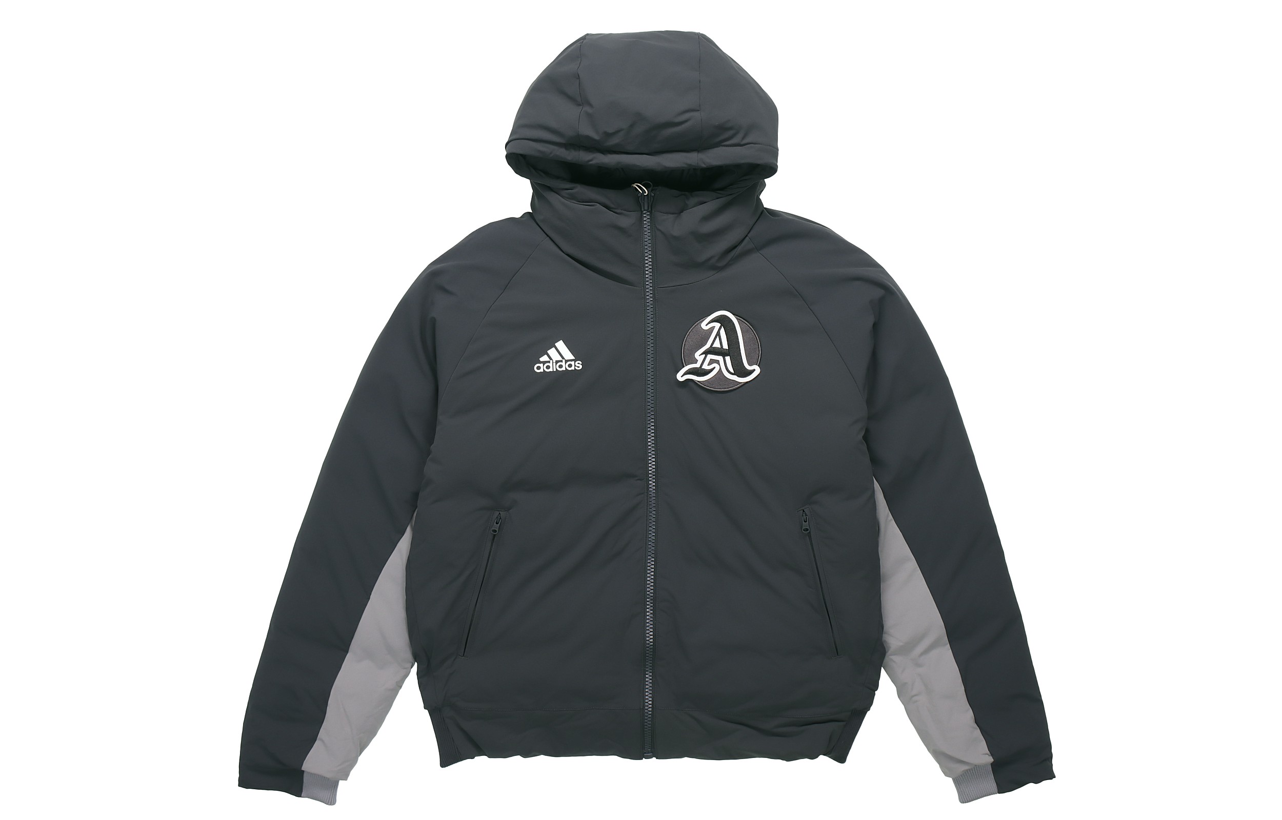 Мужская куртка adidas VRCT (черная) — фото 1