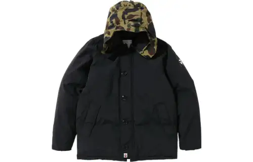 A BATHING APE Bape Down Jackets Men's Black Hooded Moderate