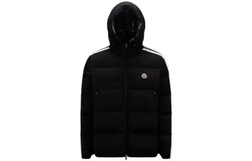Moncler Sanbesan Short Down Jacket
