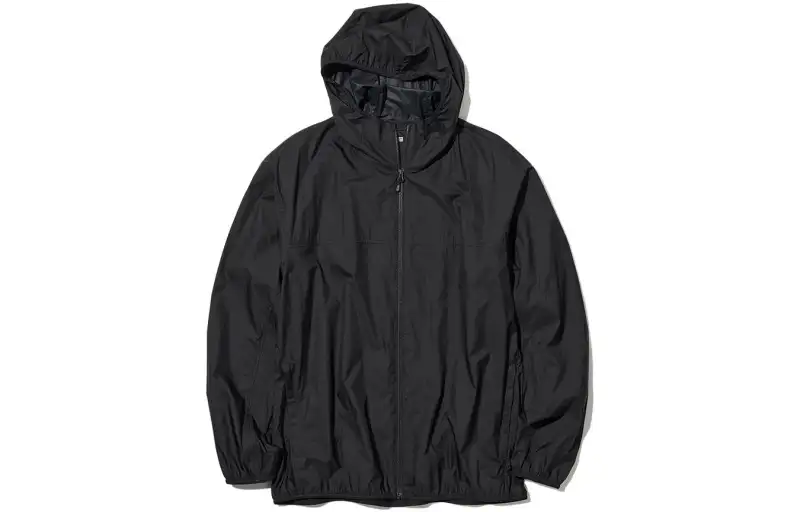 UNIQLO Breathable And Waterproof Sun Protection Clothing Unisex Amber Black