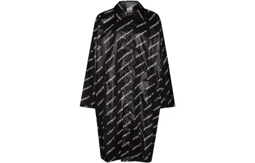 Vetements Coats Men's Black Moderate