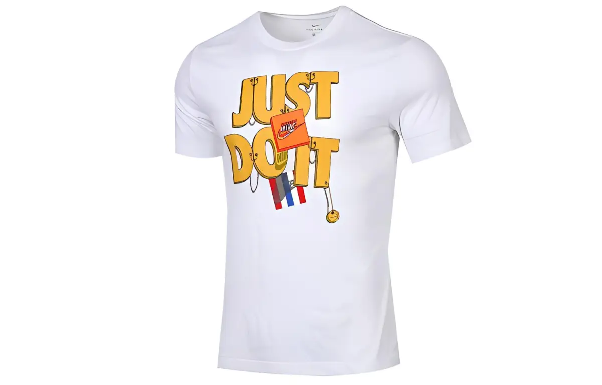 Nike Dri-Fit T-Shirts Men's White Crew Neck Moderate Straight Fit