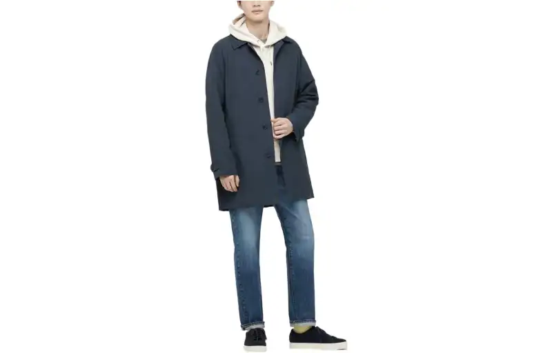 UNIQLO Coats Men's Navy Blue Lapel Moderate