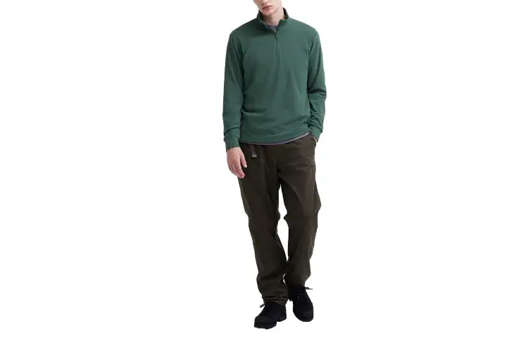 UNIQLO Velvet Jackets Unisex Grass Green Half Turtleneck Moderate