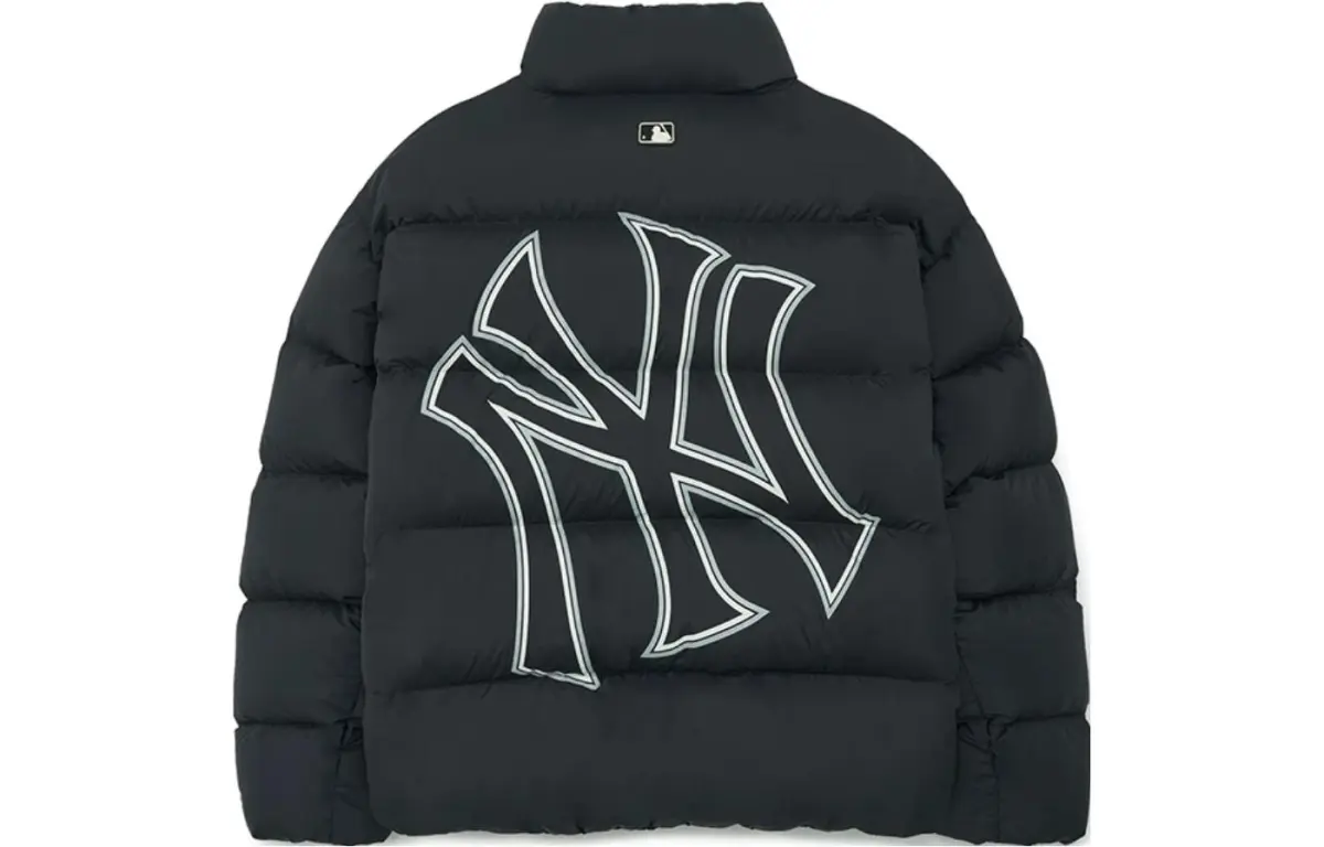 MLB New York Yankees Down Jackets Unisex Black Moderate