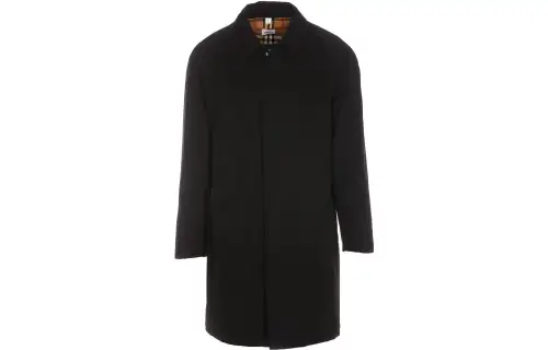 Burberry Buttoned Long Sleeved Coat