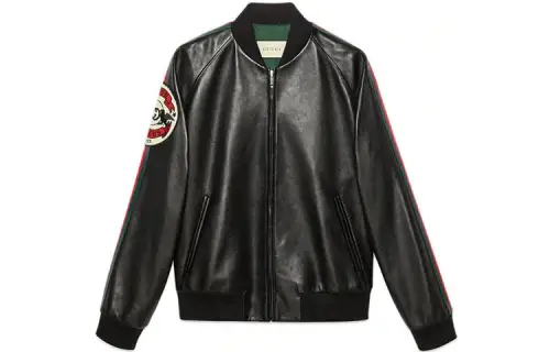 【Previous Season】Leather bomber jacket with patch