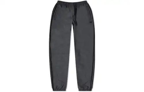 Adidas Originals Knitted Sweatpants Men's Black Moderate Cuffed Pants