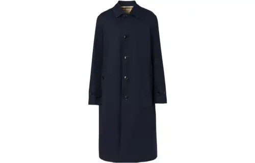 single-breasted hooded coat