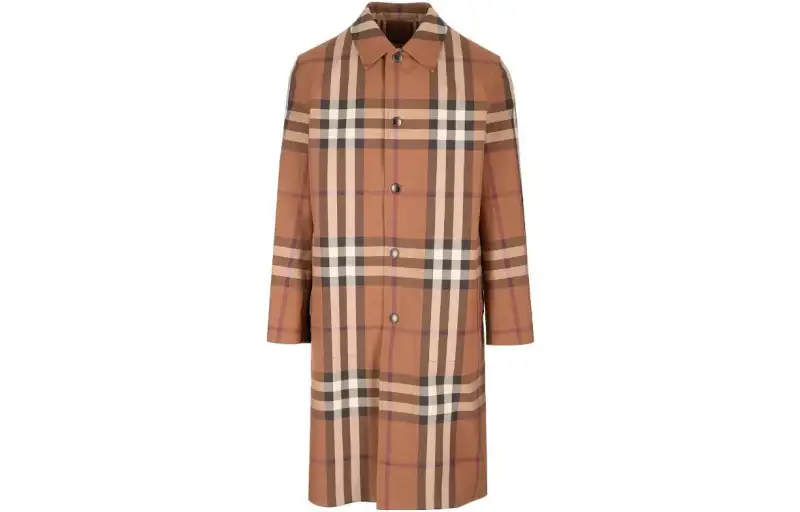 Burberry Single Breasted Checked Coat
