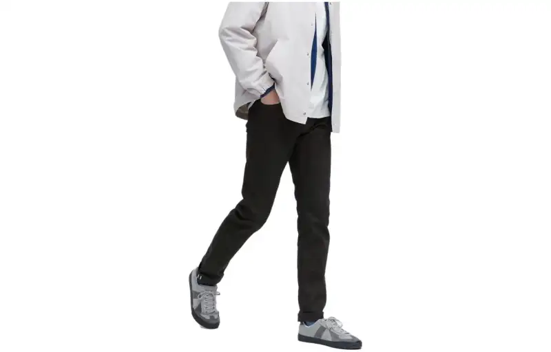 UNIQLO Jeans Men's Black Moderate Straight Fit Pants