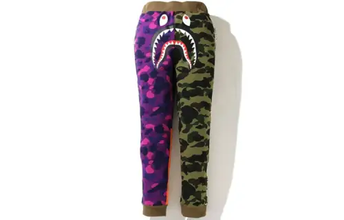 A BATHING APE Shark Series Knitted Sweatpants Men's Multicolor