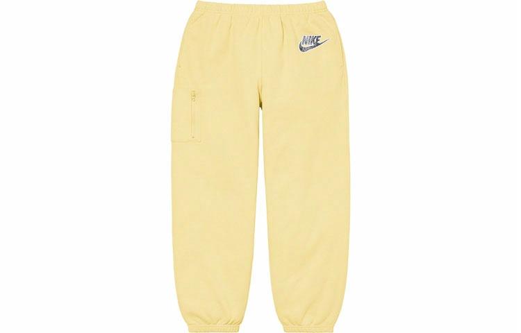 Штаны Nike Cargo Sweatpant (черные) — фото 10