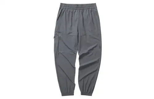 Skechers Knitted Sweatpants Men's Dark Gray/02CF Moderate Cuffed Pants