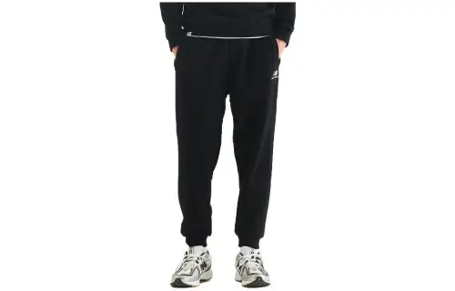 New Balance Knitted Sweatpants Men's Black Moderate Cuffed Pants